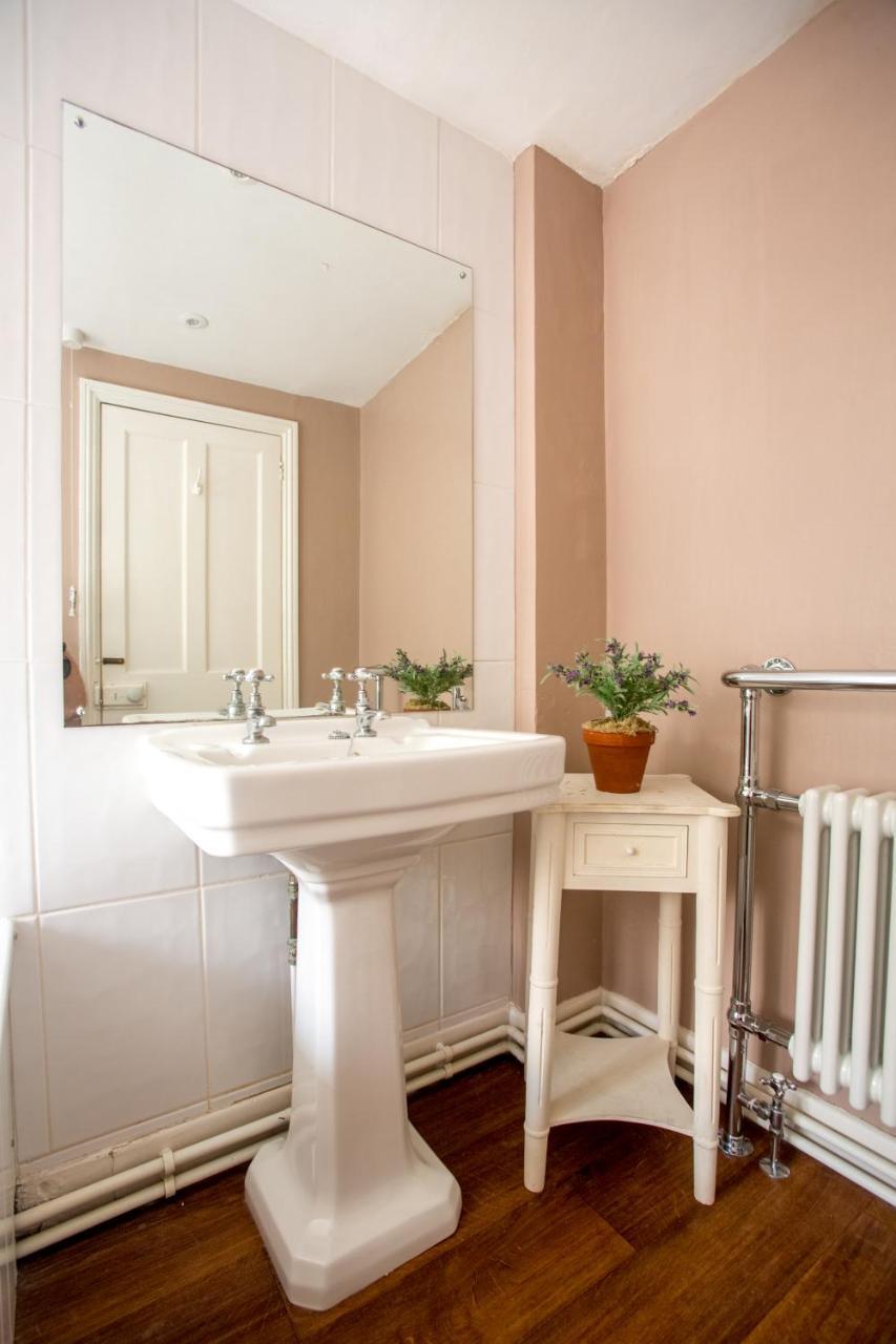 14 Market Cross Place - Beachfront Location With Lovely Sea Views - Aldeburgh Coastal Cottages Zewnętrze zdjęcie